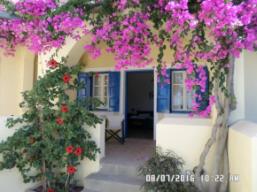 Santorious Cavehouse